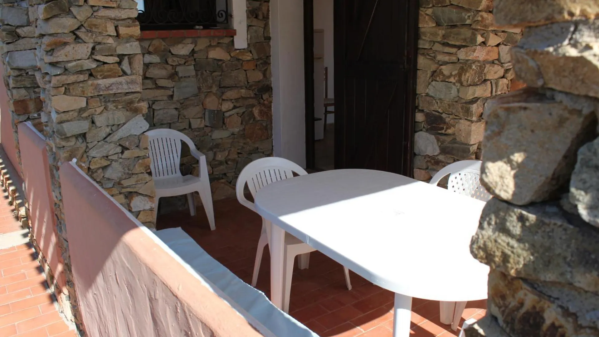 Villetta Marino G By La Via Del Mare Viaggi E Vacanze Villasimius Holiday home