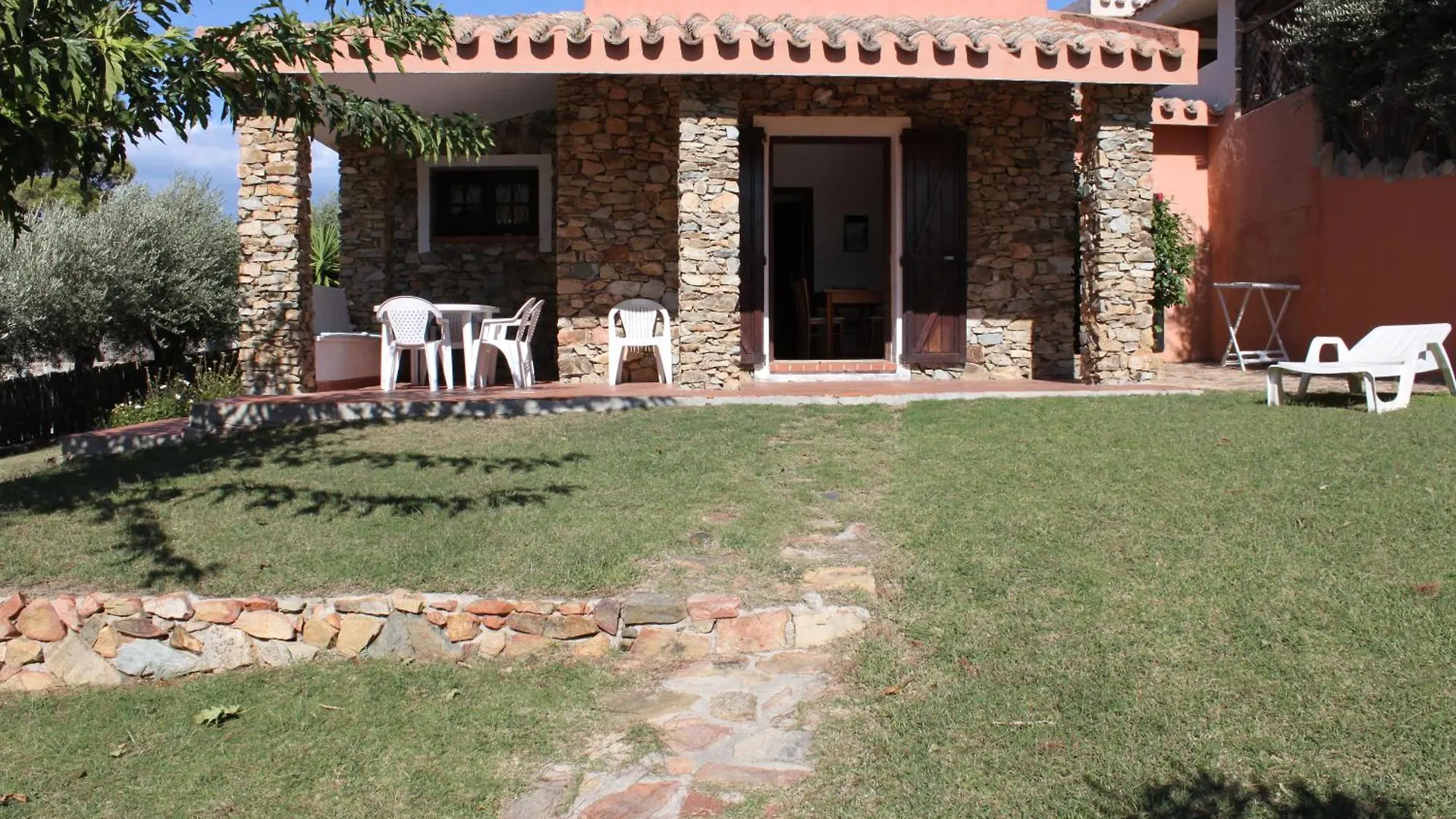 Holiday home Villetta Marino G By La Via Del Mare Viaggi E Vacanze Villasimius